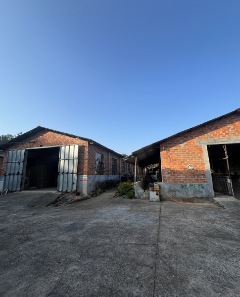 Y02014春华镇农庄小院30亩独门独院场地租可做厂房仓库 Y02014春华镇农庄小院30亩独门独院场地租可做厂房仓库