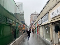 X02040五一广场市中心网红商圈门面房东直租（无行业限制）