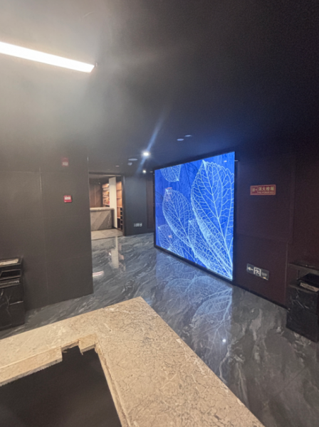 Y03021汽车西站 五楼1920平足浴中心+二楼890平整层火爆招商(无转让费) Y03021汽车西站 五楼1920平足浴中心+二楼890平整层火爆招商(无转让费)