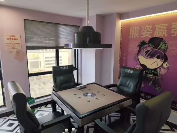 X03069万家丽广场附近110平写字楼出租➕8个包间棋牌转让 X03069万家丽广场附近110平写字楼出租➕8个包间棋牌转让