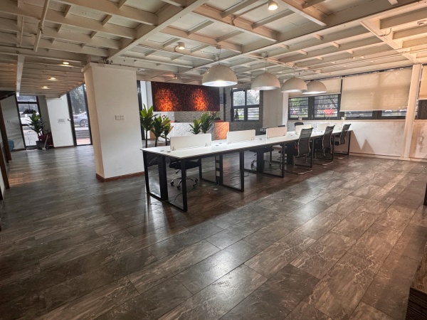 A03131【超低6000一月麓谷企业广场精装写字楼出租.拎包办公】 A03131【超低6000一月麓谷企业广场精装写字楼出租.拎包办公】