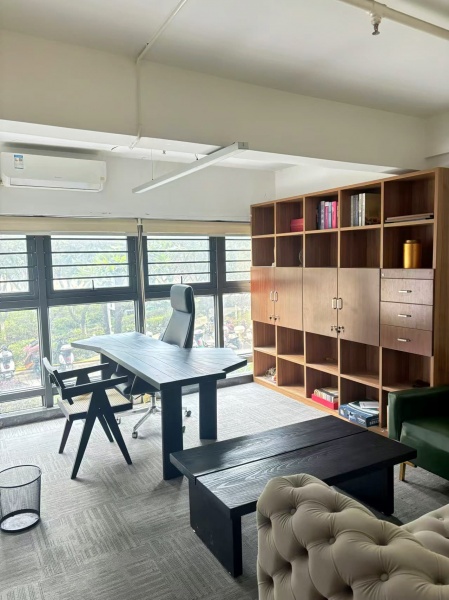 A03131【超低6000一月麓谷企业广场精装写字楼出租.拎包办公】 A03131【超低6000一月麓谷企业广场精装写字楼出租.拎包办公】