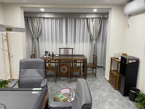 X03148月流水2万左右7个包四个朋友棋牌室转让 X03148月流水2万左右7个包四个朋友棋牌室转让