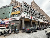 Y04133房东直租月亮岛小区十字路口临街三楼720平旺铺