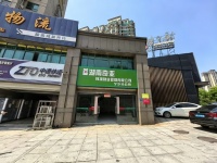 Y04164宁乡市金洲大道双层202平临街门面出租.房东直租