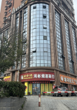 X03039无行业限制,汽车南站小区出入口头铺房东直租