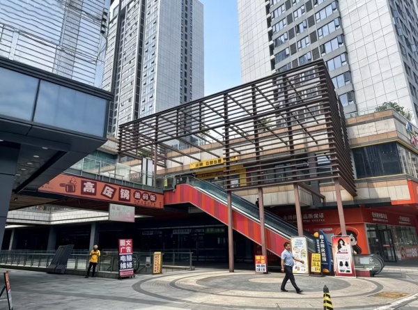 Y05071德思勤复地星光上下2层临街门面房东直租(送装修期) Y05071德思勤复地星光上下2层临街门面房东直租(送装修期)