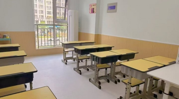 Y05099急转高铁吾广场托管转让(图片仅供参考) Y05099急转高铁吾广场托管转让(图片仅供参考)