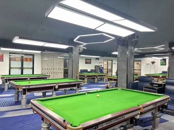 Y05123两所大学旁!9个桌自助台球带2个包棋牌优转 Y05123两所大学旁!9个桌自助台球带2个包棋牌优转