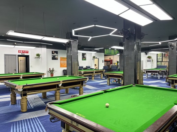 Y05123两所大学旁!9个桌自助台球带2个包棋牌优转 Y05123两所大学旁!9个桌自助台球带2个包棋牌优转