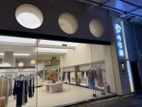 Y05116五一商圈万达旁精装600 多平服装城转(可空转