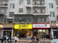 A05127岳麓区润泽园大型安置社区品牌卤味店低价转让