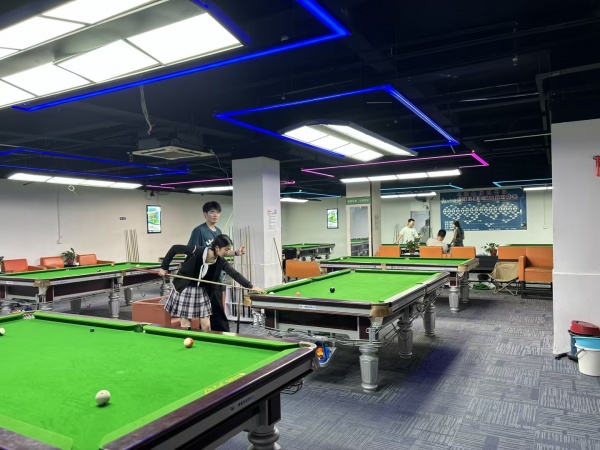 X06004月营4w+岳麓区大学城精装品牌10个台球厅优价转让 X06004月营4w+岳麓区大学城精装品牌10个台球厅优价转让