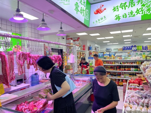 Y06036小区出入口日营1.8万生鲜百货超市转(绿招牌也是 Y06036小区出入口日营1.8万生鲜百货超市转(绿招牌也是