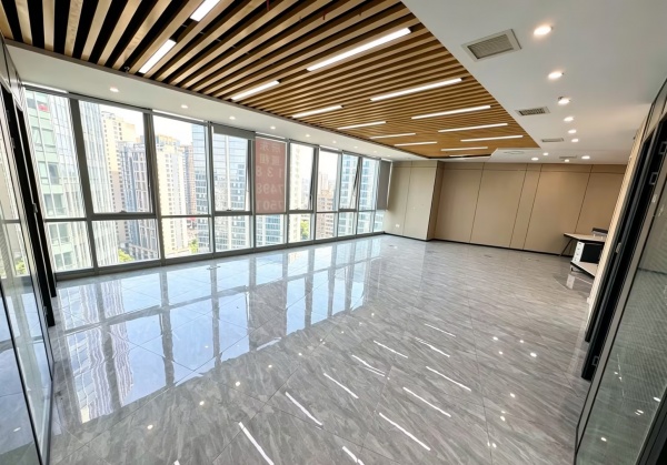 Y06068 德思勤商圈.经营写字楼带租约出售300万.房东优价出售 Y06068 德思勤商圈.经营写字楼带租约出售300万.房东优价出售