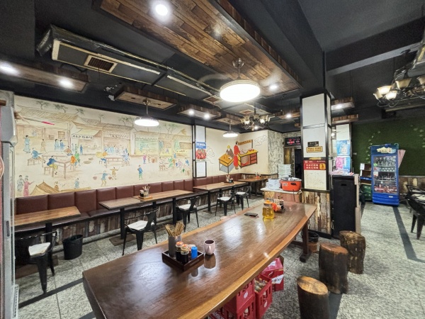 Y06080马王堆日营7k临街150平精装餐饮粉面转让 Y06080马王堆日营7k临街150平精装餐饮粉面转让