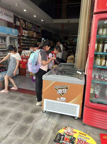 Y06082日营六千上大型小区出入口双门头头铺芙蓉兴盛超市转 Y06082日营六千上大型小区出入口双门头头铺芙蓉兴盛超市转