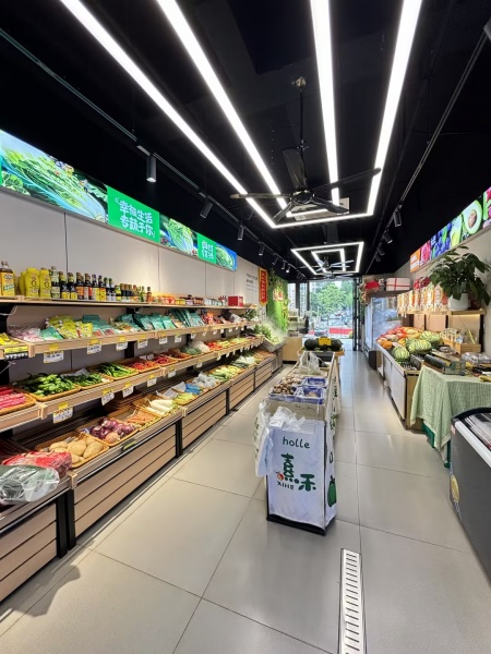Y06110日营4k大型小区出入口精装生鲜水果超市带冷库转 Y06110日营4k大型小区出入口精装生鲜水果超市带冷库转