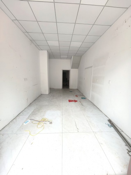 X07037上万户住宅.金地三千府临街上下两层80平门面出租 X07037上万户住宅.金地三千府临街上下两层80平门面出租
