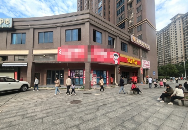 X07053小区双门头转角美容养生馆+品牌头部直播精品超市转让 X07053小区双门头转角美容养生馆+品牌头部直播精品超市转让