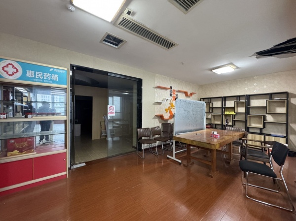 Y07061凯乐国际城二期 9栋5 楼一线江景写字楼招商 Y07061凯乐国际城二期 9栋5 楼一线江景写字楼招商
