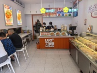 X07106万家丽北路好润佳一楼30平泡菜店优价转让！（可空转）