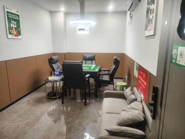 Y07123望城大型小区出入口临街200平品牌棋牌四个朋友转 Y07123望城大型小区出入口临街200平品牌棋牌四个朋友转