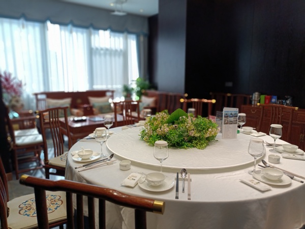 Y08022(看店勿扰员工)雨花区德思勤商圈550平高端私人会所私宴优价转让 Y08022(看店勿扰员工)雨花区德思勤商圈550平高端私人会所私宴优价转让