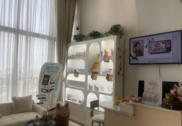 X08026华远华时代90平美容院稳定运营5年店铺带资源优转 X08026华远华时代90平美容院稳定运营5年店铺带资源优转