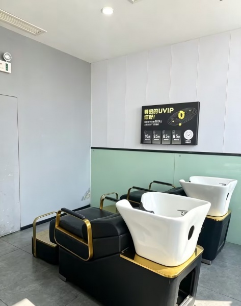 Y08046可空转!德思勤核心商业街.6年老牌美发店转让 Y08046可空转!德思勤核心商业街.6年老牌美发店转让
