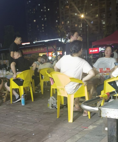 Y08049星沙D铁旁大型高档小区主出入口临街夜宵卤菜店优价转让 Y08049星沙D铁旁大型高档小区主出入口临街夜宵卤菜店优价转让