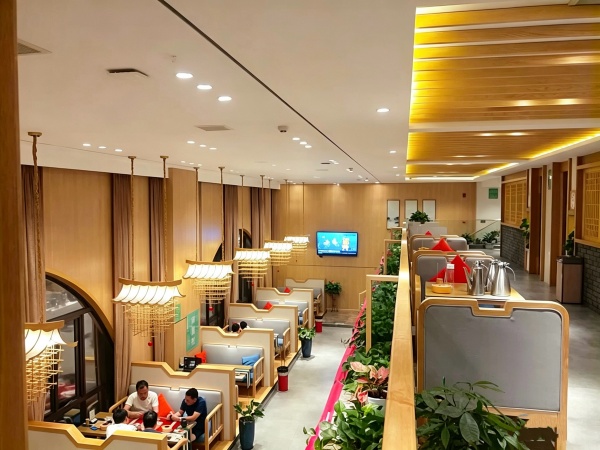 A08085低价急转!江山帝景7年老牌精装茶餐厅转让.民用电 A08085低价急转!江山帝景7年老牌精装茶餐厅转让.民用电