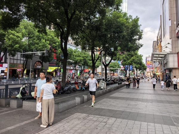 A08105天心区坡子街印象汇出入口门面无行业限制房东直租 A08105天心区坡子街印象汇出入口门面无行业限制房东直租