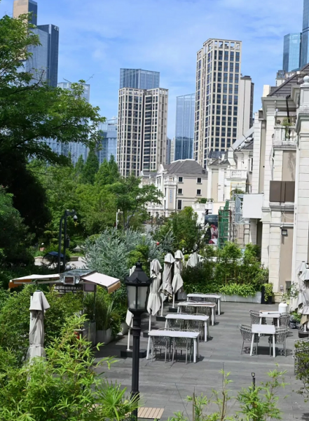 Y08110梅溪湖一线湖景临街独栋两层260平带院子门面优转(或找合伙) Y08110梅溪湖一线湖景临街独栋两层260平带院子门面优转(或找合伙)