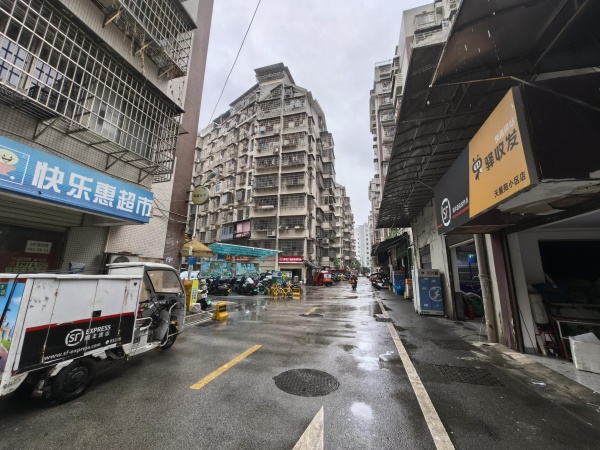 Y09030岳麓区.天麓苑驿站(带顺丰承包区)优价转让 Y09030岳麓区.天麓苑驿站(带顺丰承包区)优价转让