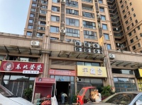 Y09045望城润和又一城小区出入口54平门面房东直租（带免租期）