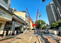 A09043小区入口旁.凯德广场商圈.商业综合3楼门面出租