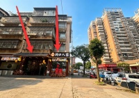 Y09057 超低价转!多个成熟小区围绕.头铺餐饮热闹位置 Y09057 超低价转!多个成熟小区围绕.头铺餐饮热闹位置