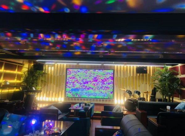 A09107芙蓉区湘域国际中心140㎡派对酒馆咖啡吧转让|可直租、可合伙 A09107芙蓉区湘域国际中心140㎡派对酒馆咖啡吧转让|可直租、可合伙