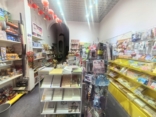 Y09117梅溪湖高端小区出入口网红文具精品+拼豆自拍店转让 Y09117梅溪湖高端小区出入口网红文具精品+拼豆自拍店转让