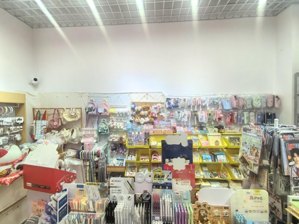 Y09117梅溪湖高端小区出入口网红文具精品+拼豆自拍店转让 Y09117梅溪湖高端小区出入口网红文具精品+拼豆自拍店转让