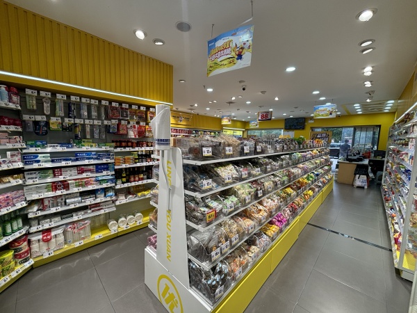 Y09121长沙县大型小区日营4000零食店优转(可蹲点 Y09121长沙县大型小区日营4000零食店优转(可蹲点
