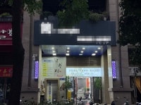 （A10003）1万多转让阳光100小区出入口96平带会员卡金美发店