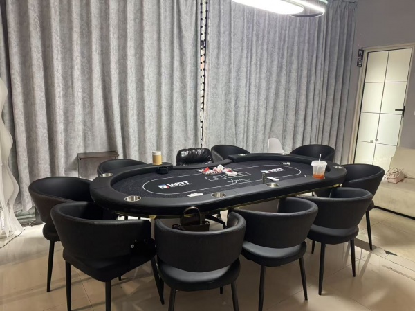 Y10011岳麓区大学城南校区门口品牌德州酒馆低价转让 Y10011岳麓区大学城南校区门口品牌德州酒馆低价转让