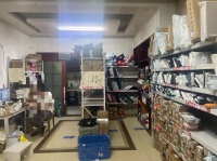 A10038雨花区恒大城小区日均800票成熟多多驿站快递店优价转让（可住人